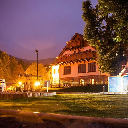 Przystanek Bavaria - Sauny, Parking Oraz Wstep Do Parku Bajek W Cenie! Karpacz Esterno foto