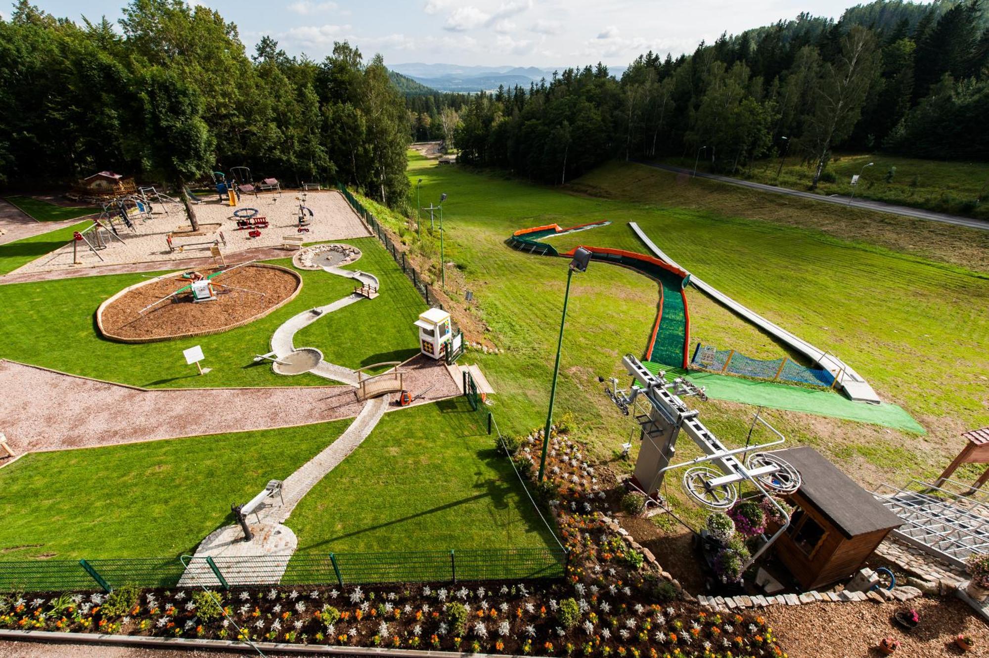 Przystanek Bavaria - Sauny, Parking Oraz Wstep Do Parku Bajek W Cenie! Karpacz Esterno foto