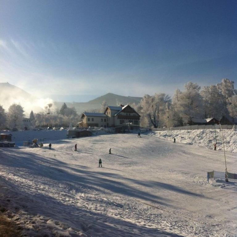 Przystanek Bavaria - Sauny, Parking Oraz Wstep Do Parku Bajek W Cenie! Karpacz Esterno foto
