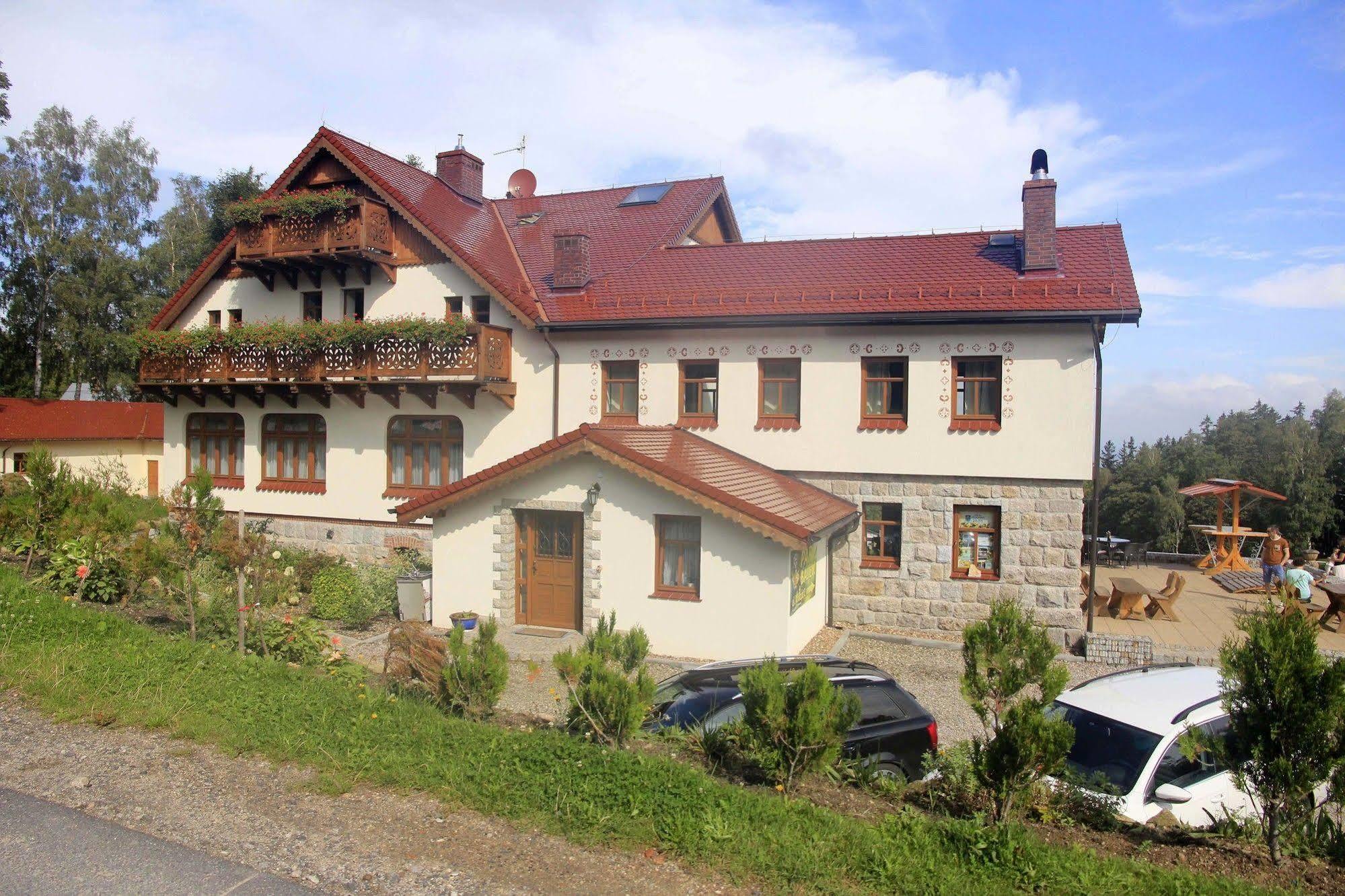 Przystanek Bavaria - Sauny, Parking Oraz Wstep Do Parku Bajek W Cenie! Karpacz Esterno foto
